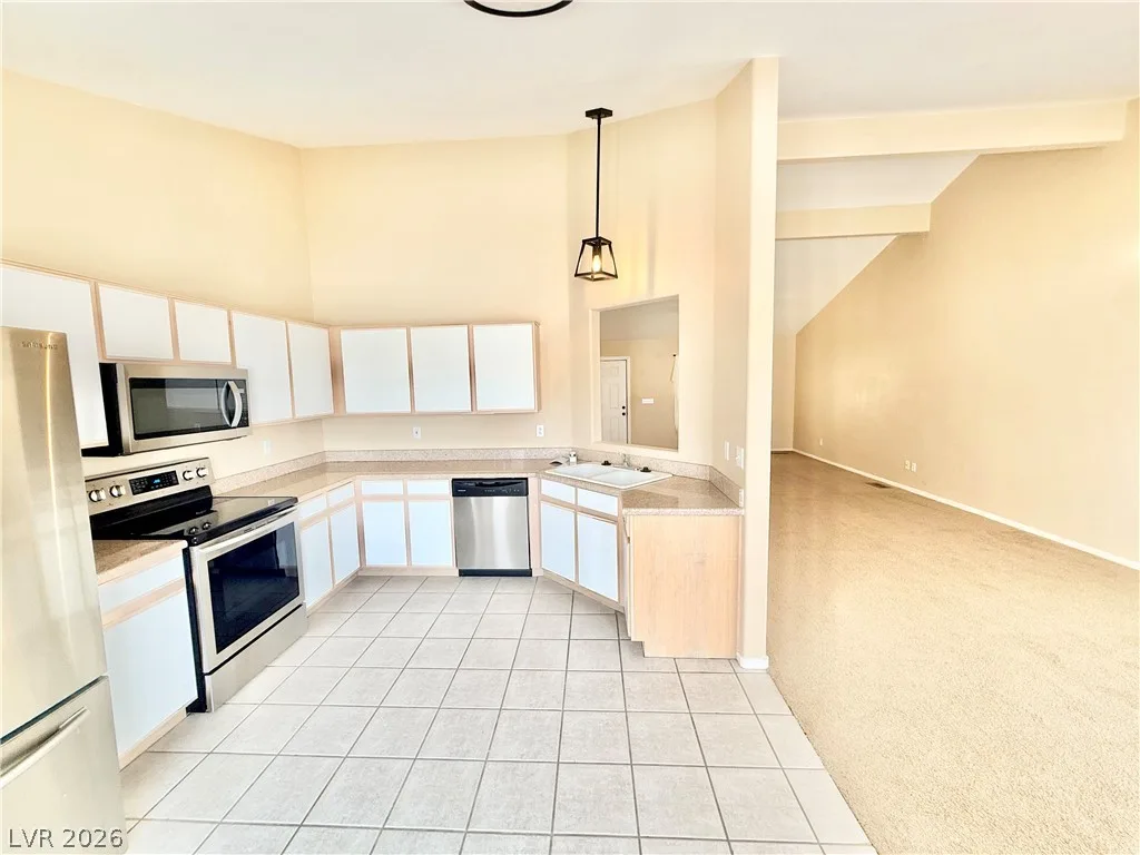 5908 East Badlands Lane — photo 3