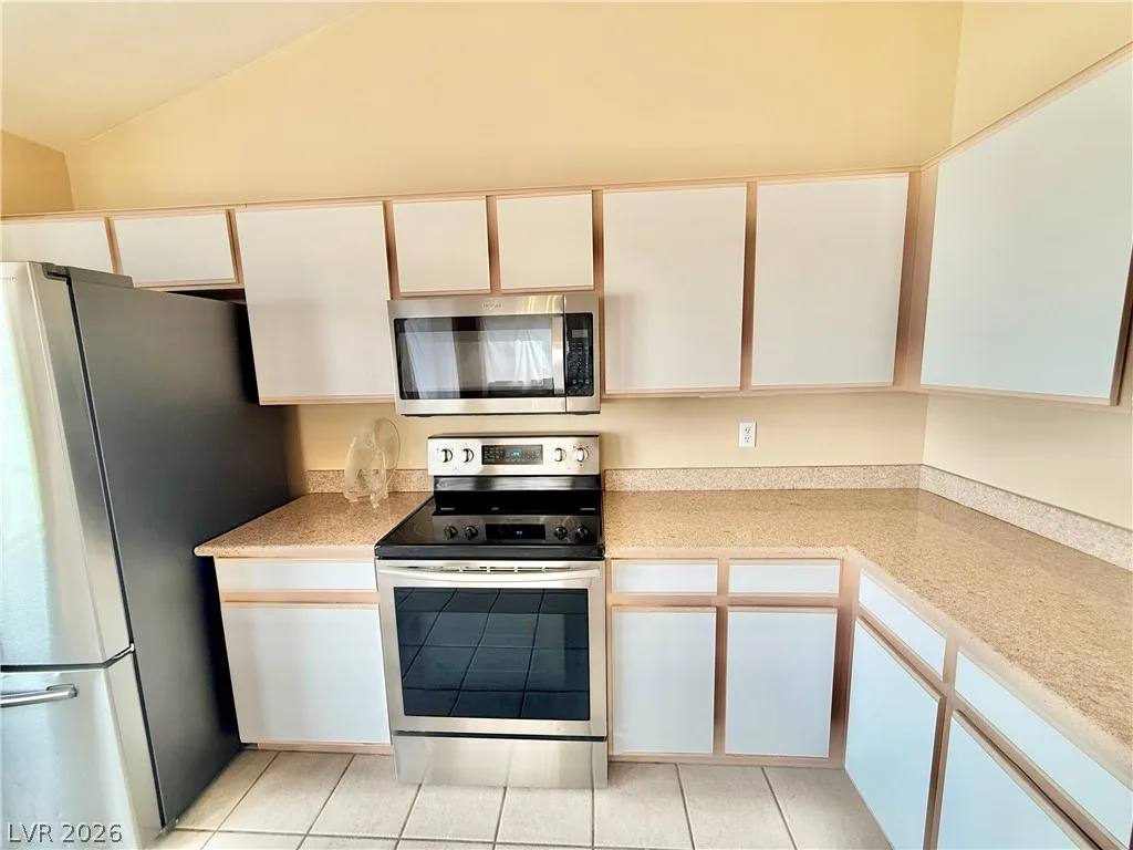 5908 East Badlands Lane — photo 4