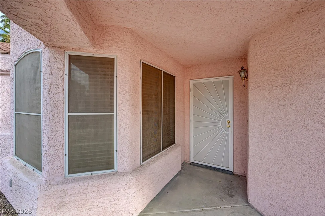 6537 Old Oxford Avenue — photo 5