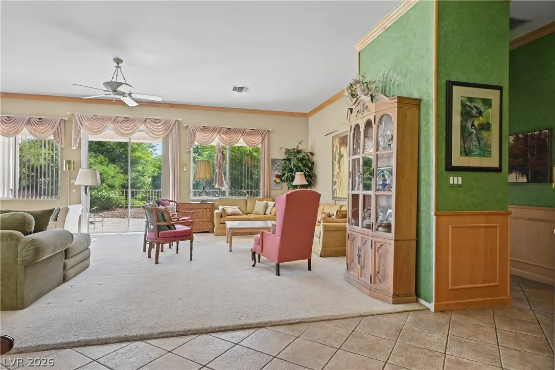 2128 Sun Cliffs Street — photo 4