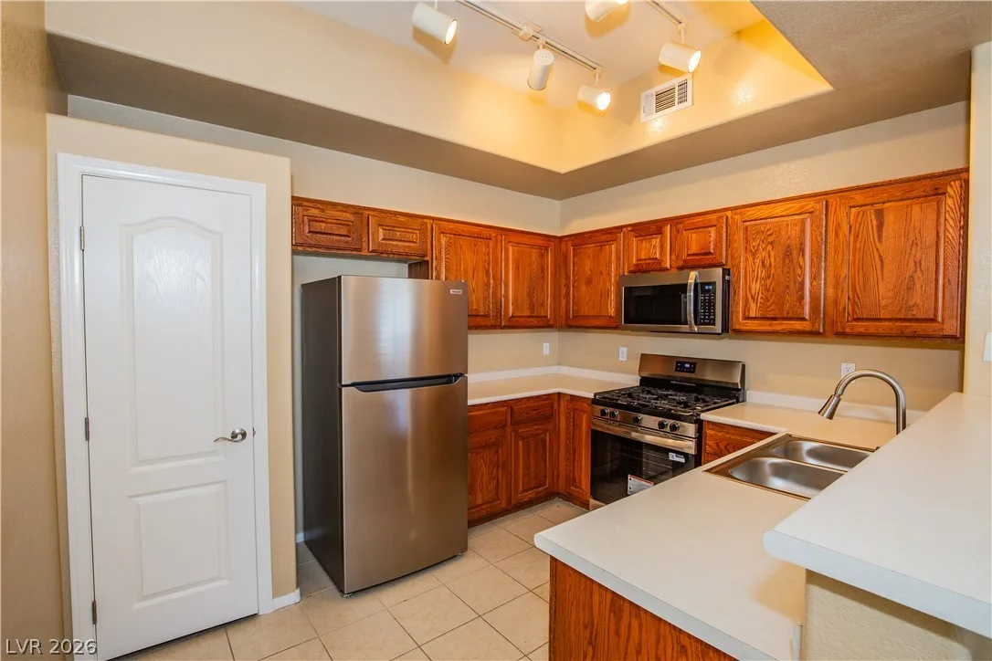 8805 Jeffreys Street 1093 — photo 5