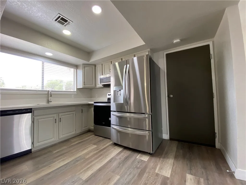 4765 Mohave Avenue — photo 3