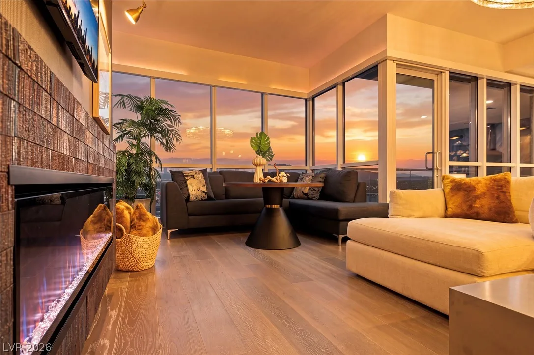 4525 Dean Martin Drive 2406 — photo 4