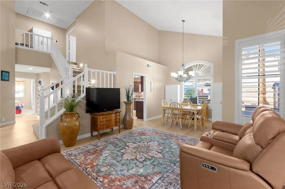 1524 Bright View Drive — photo 3