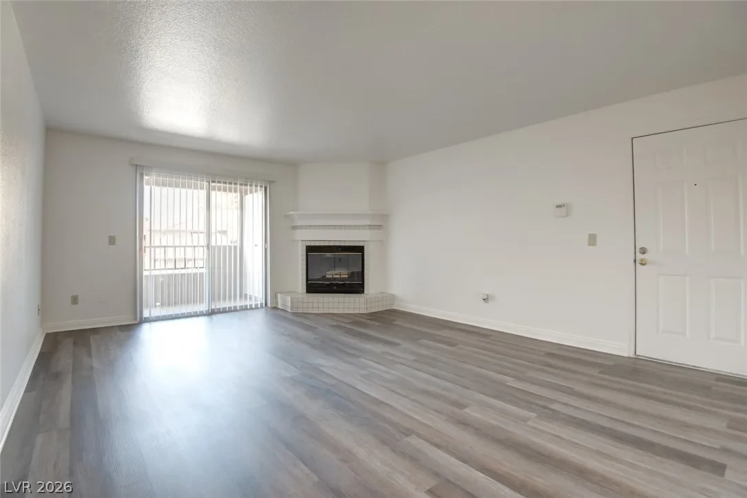 2606 South Durango Drive 214 — photo 3