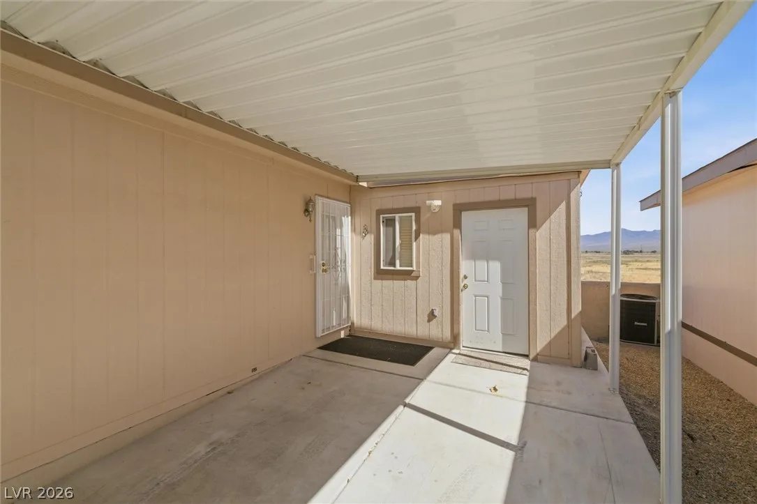 841 Montecito Drive — photo 4