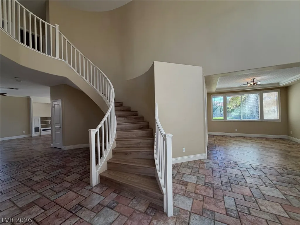 8330 Coyado Street — photo 2