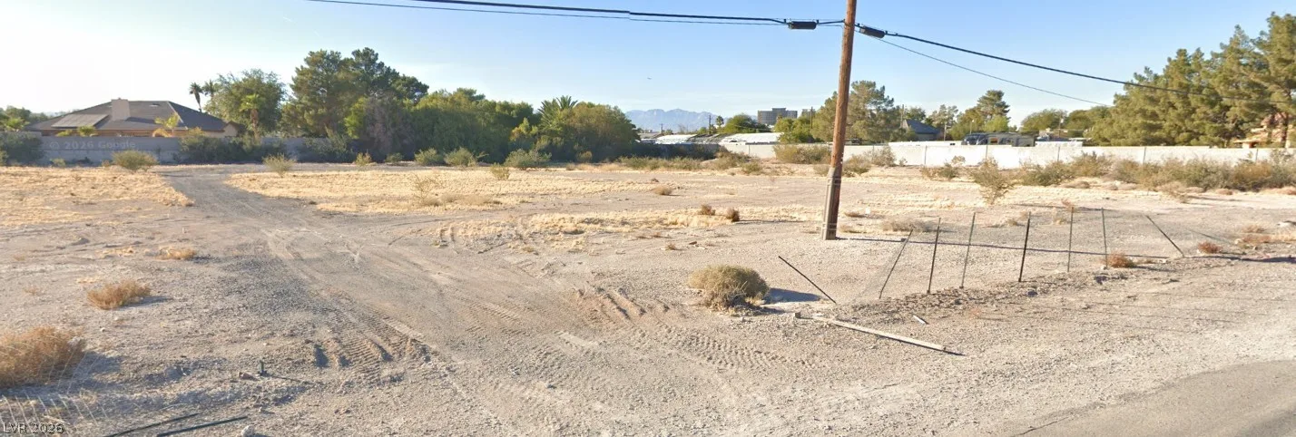 Gilespie Street — photo 3