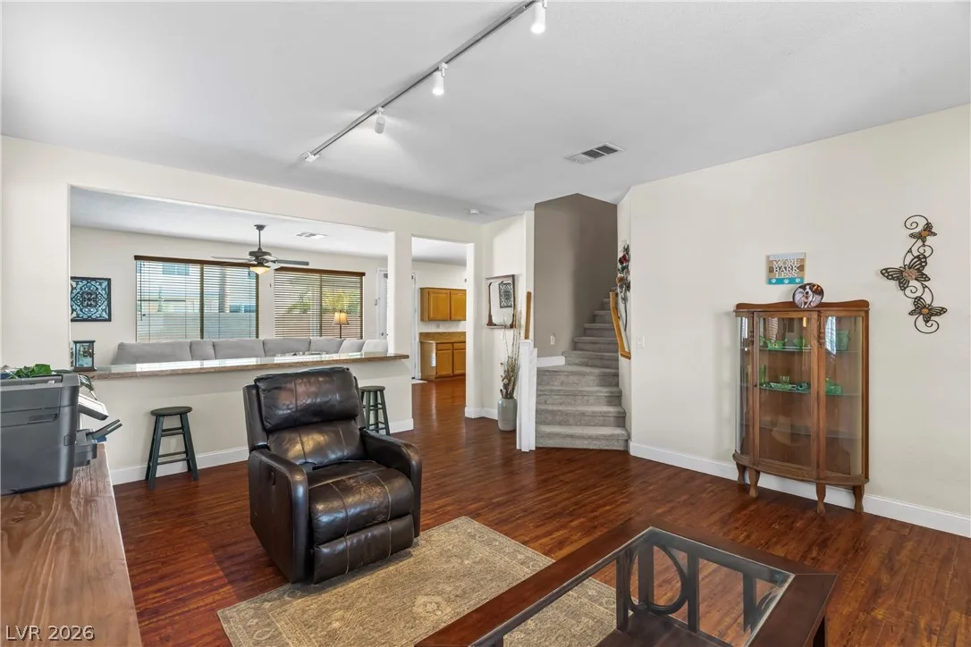 2399 Tilden Way — photo 3