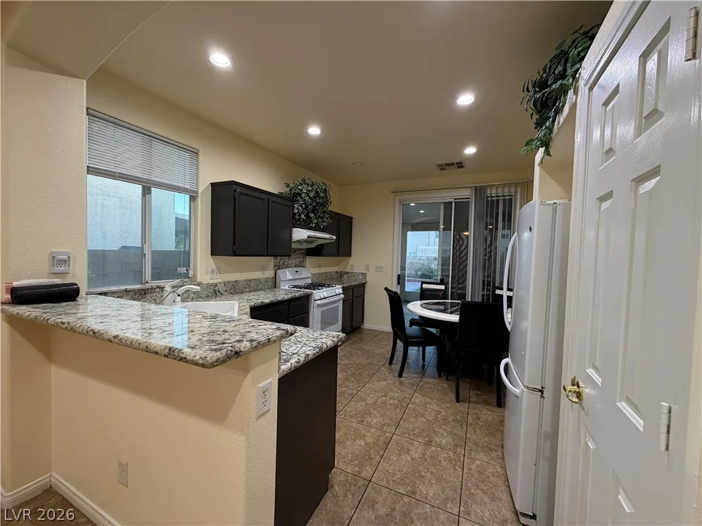 8189 Shellstone Avenue — photo 3