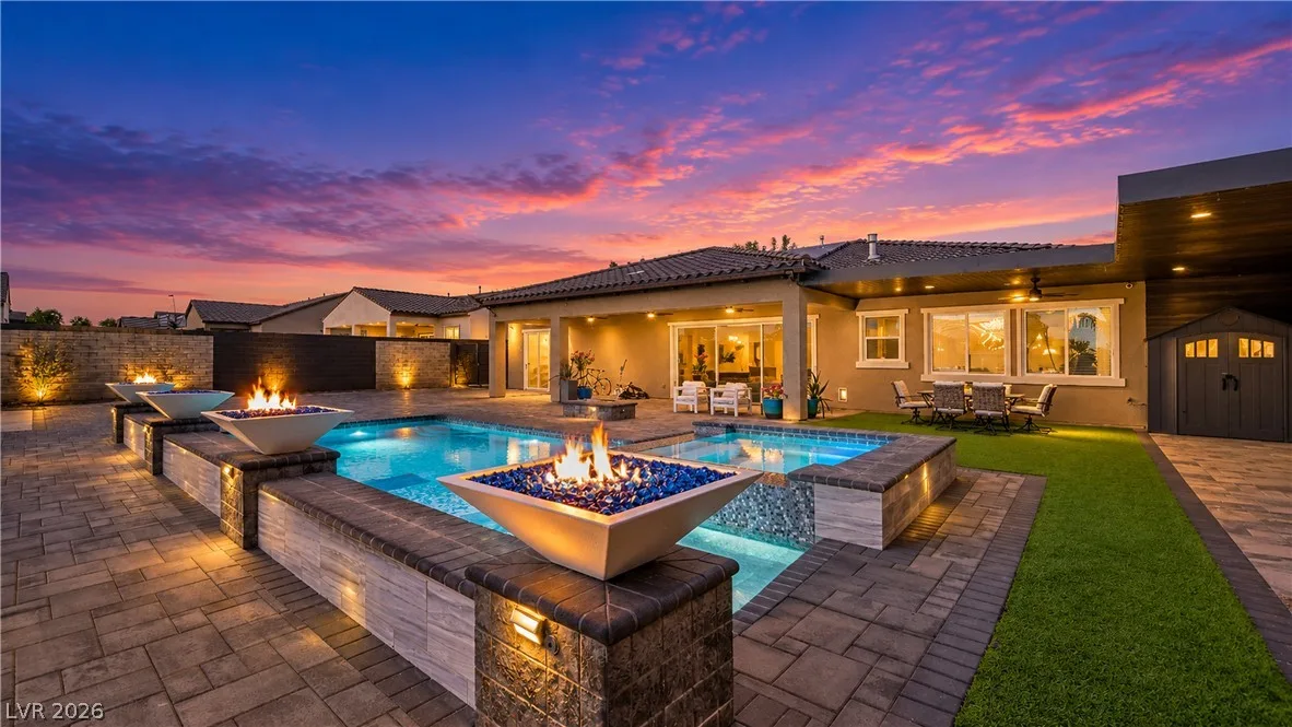 9712 South Tenaya Way — photo 3