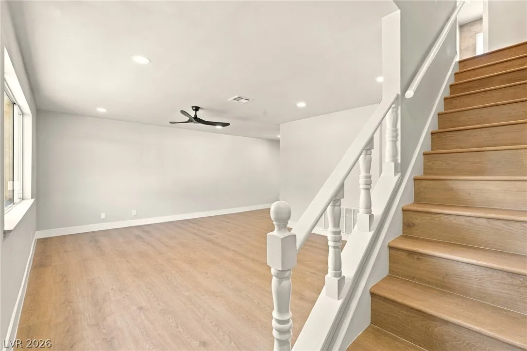 727 Greenbriar Townhouse Way — photo 4