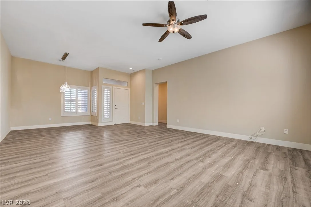 10317 Eagle Vale Avenue — photo 4