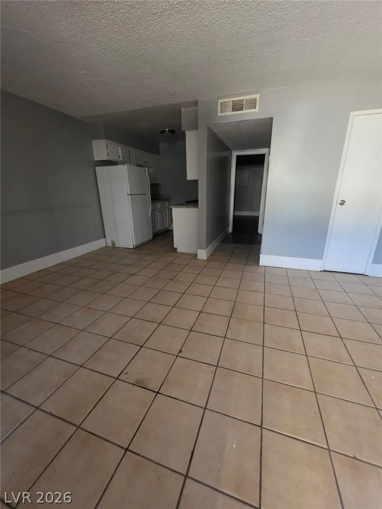 1075 East Desert Inn Road 2 — photo 4