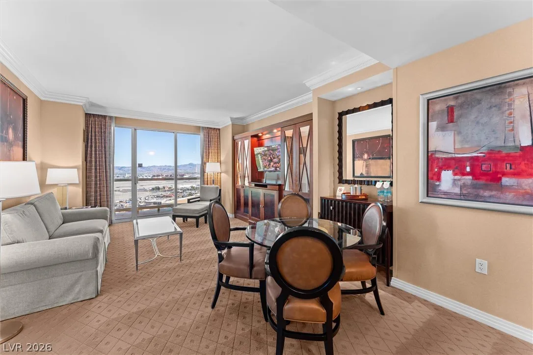 135 East Harmon Avenue 2120 — photo 3