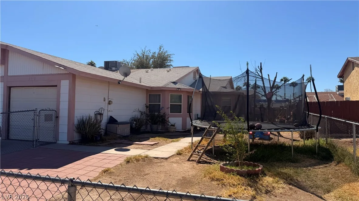 5775 Blue Sea Street — photo 2