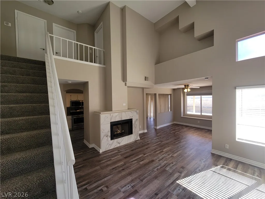 8218 Tone Street — photo 2