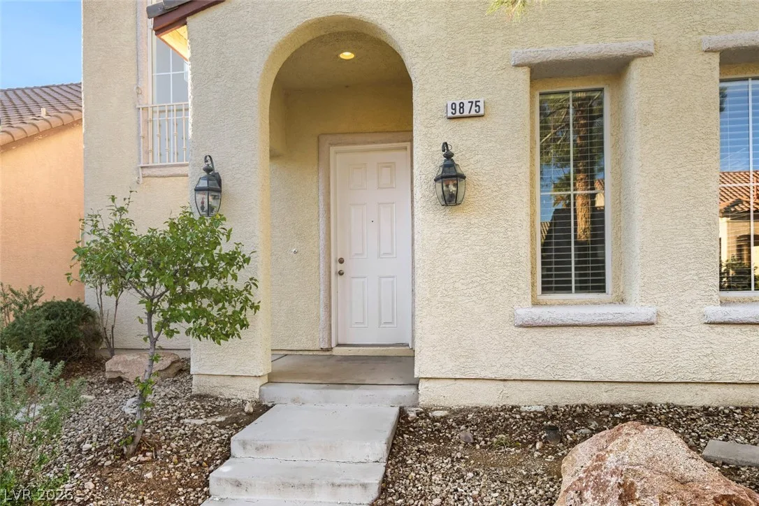 9875 Travis Lake Court — photo 2