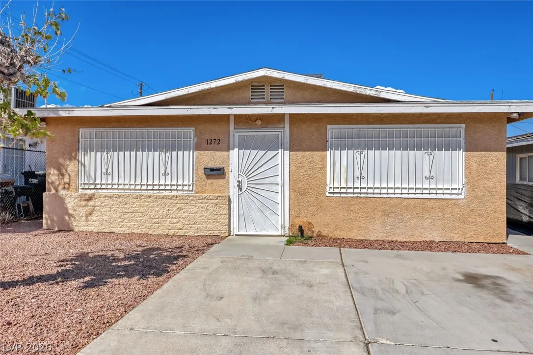 1272 Lawry Avenue — photo 2
