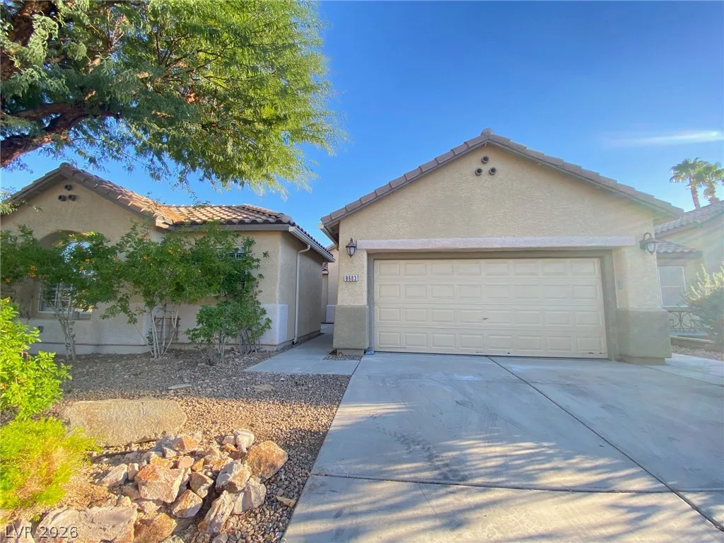 8683 Blakely Court — photo 2