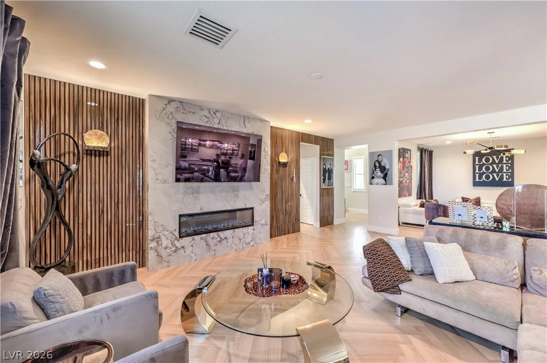 10470 Dove Meadow Way Way — photo 3
