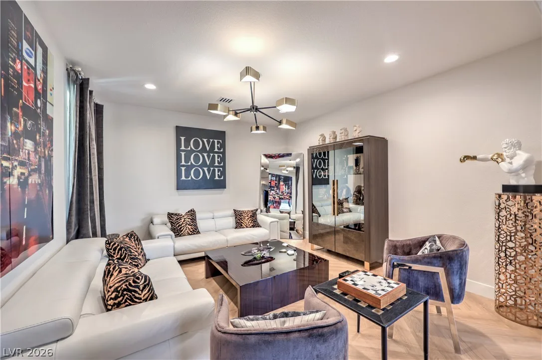 10470 Dove Meadow Way Way — photo 4