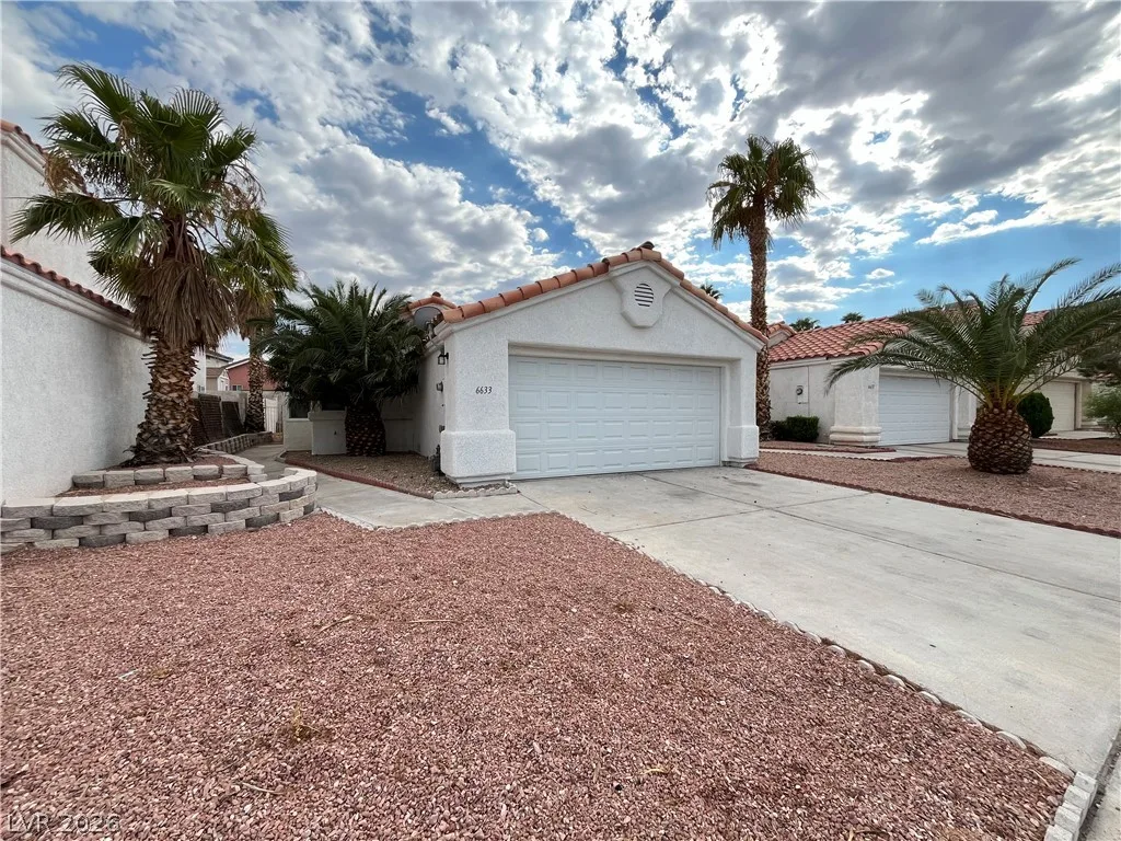 6633 LUND Drive — photo 2