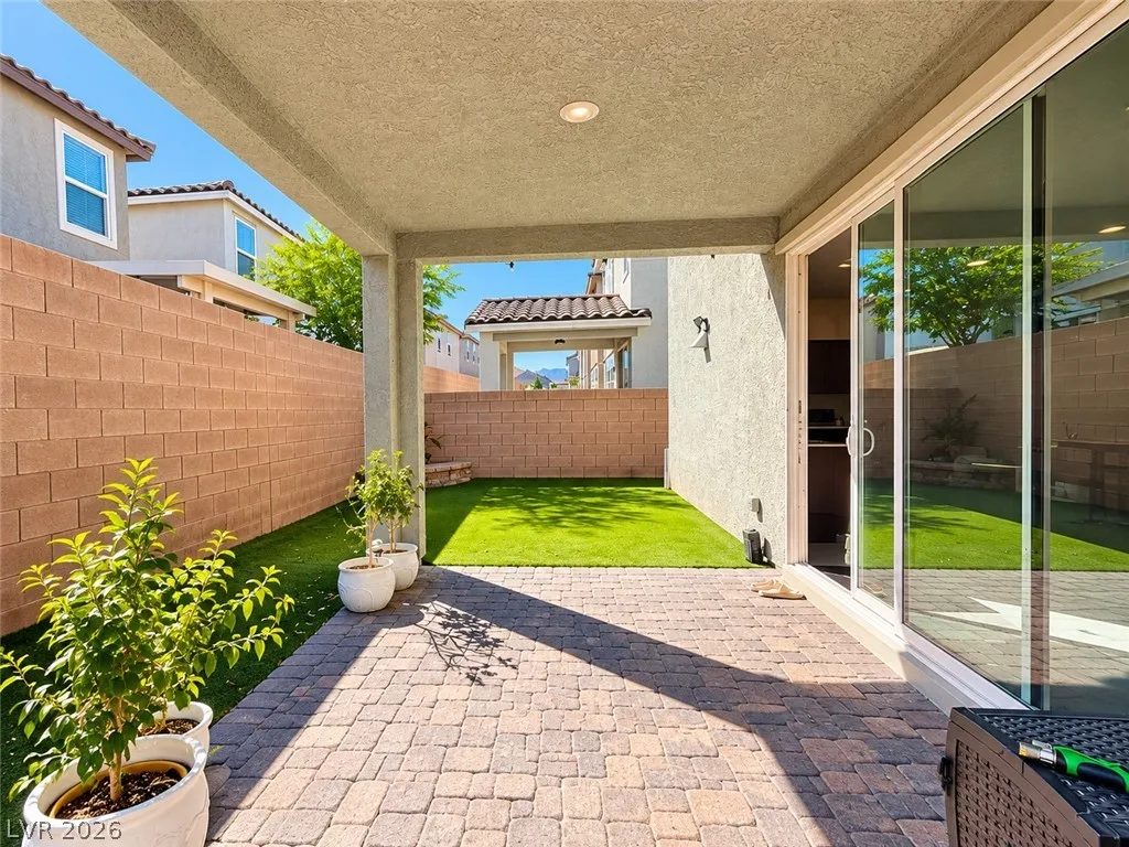 6999 Bard Avenue — photo 3