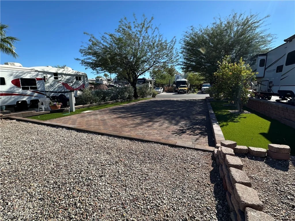 843 Pelican Way — photo 3