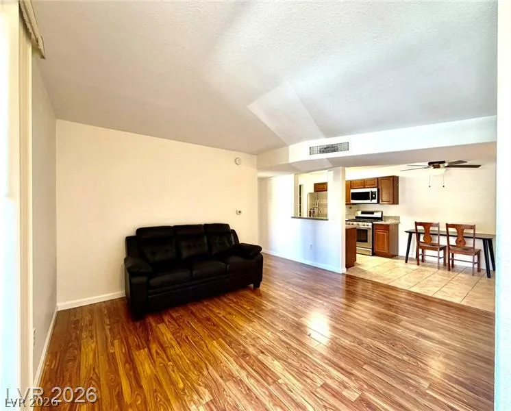 2120 Ramrod Avenue 2313 — photo 1