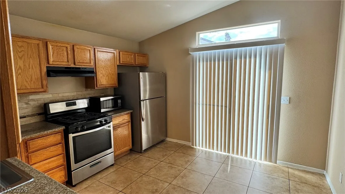 3838 Sorrowing Sparrow Court — photo 4