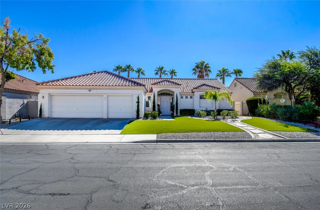 1508 Breeze Canyon Drive — photo 1