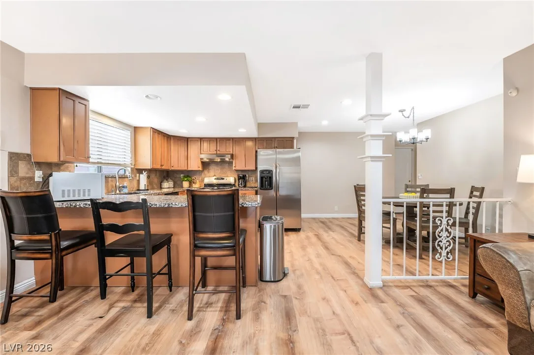 3942 Avocado Drive — photo 4