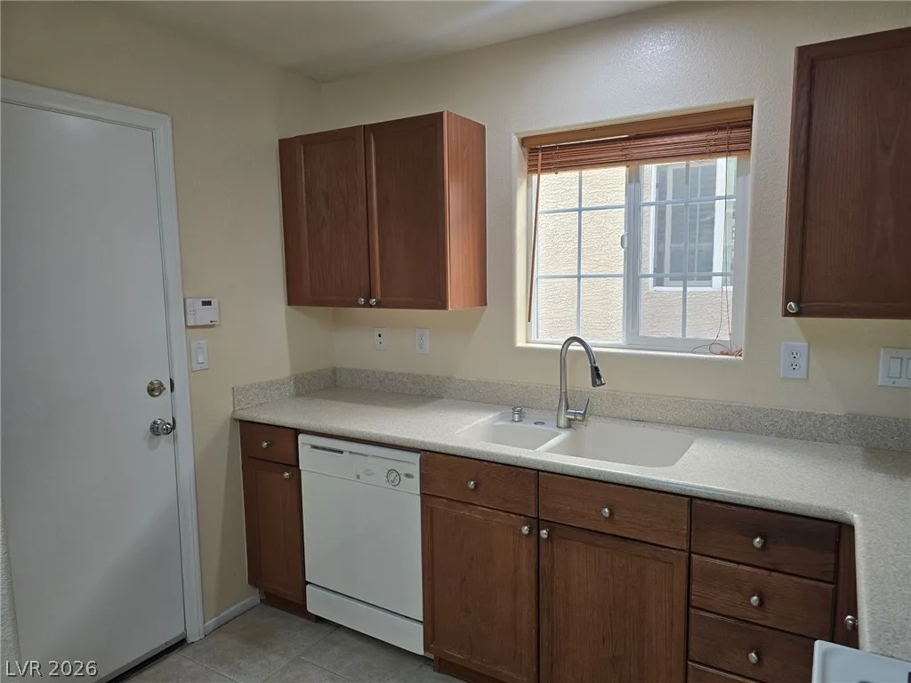 9160 Column Court — photo 4