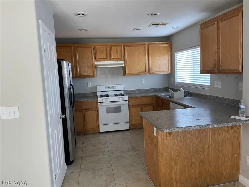 6758 Grandview Ridge Avenue — photo 4