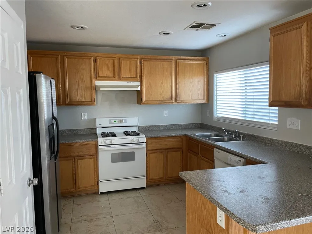 6758 Grandview Ridge Avenue — photo 5
