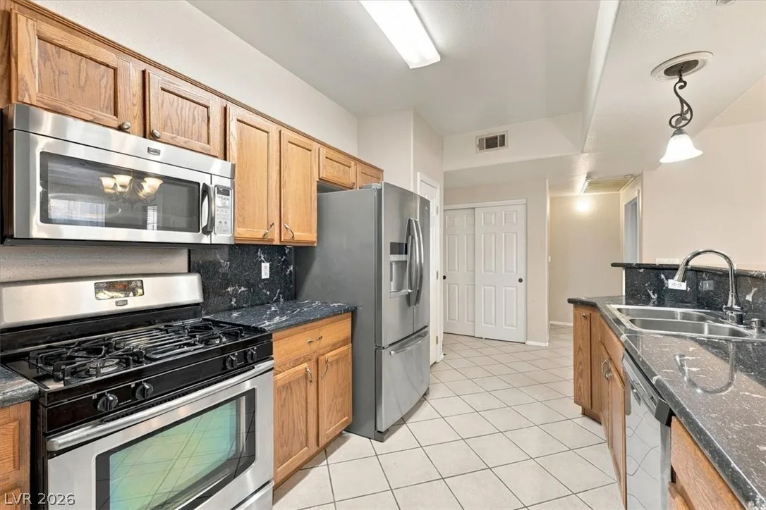 5855 Valley Drive 1017 — photo 5