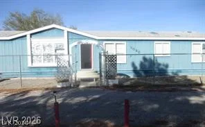 3080 West Hardy Lane — photo 1