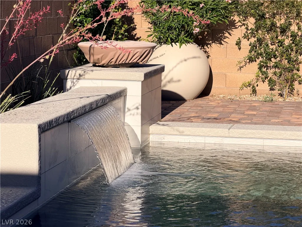 11622 Peregrine Point Court — photo 3