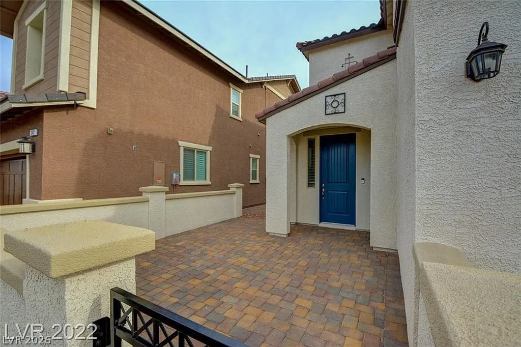 340 Andy Wheeler Drive — photo 2