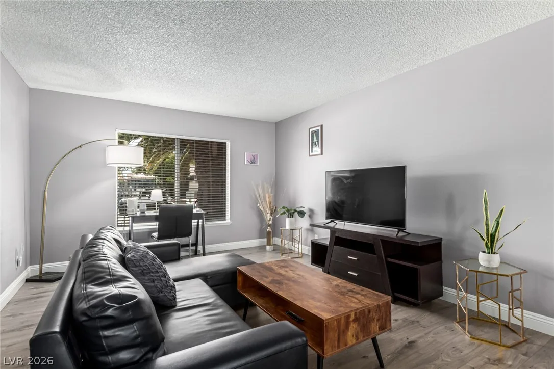 3158 Brockington Drive — photo 4