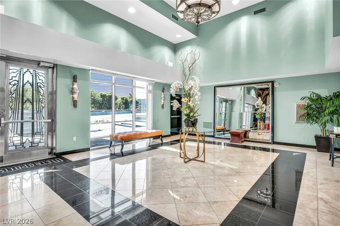360 East Desert Inn Road 509 — photo 4