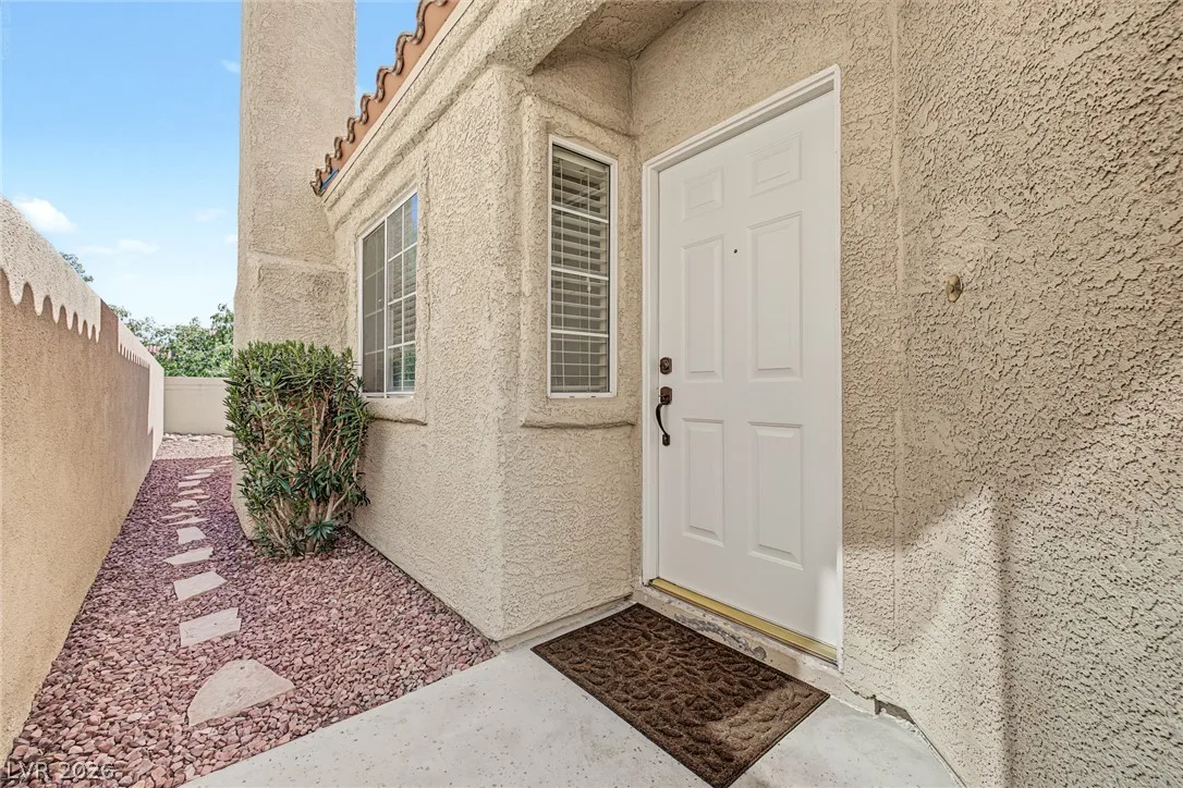 1816 Glenwillow Drive — photo 3