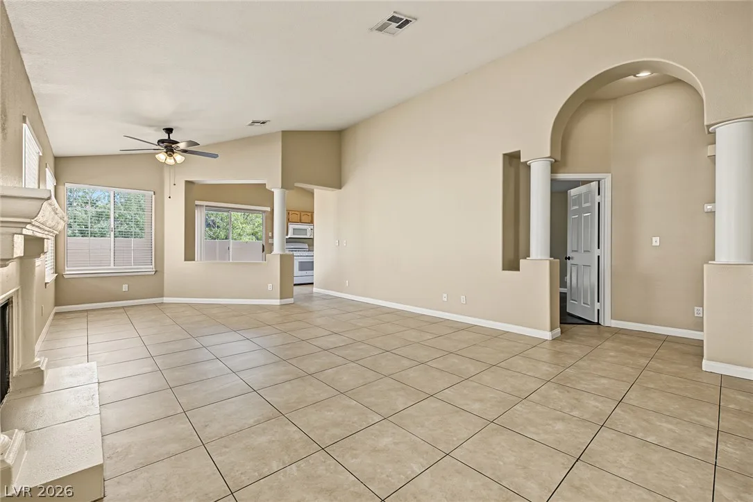 1816 Glenwillow Drive — photo 4
