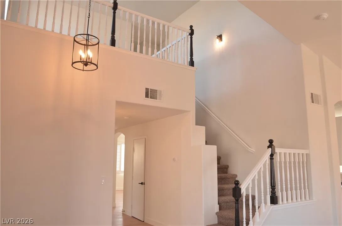 4517 Rockpine Drive — photo 3