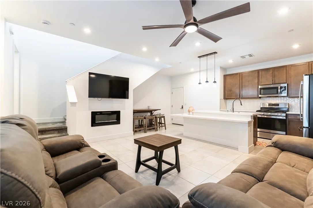4312 Eagle Summit Avenue — photo 4
