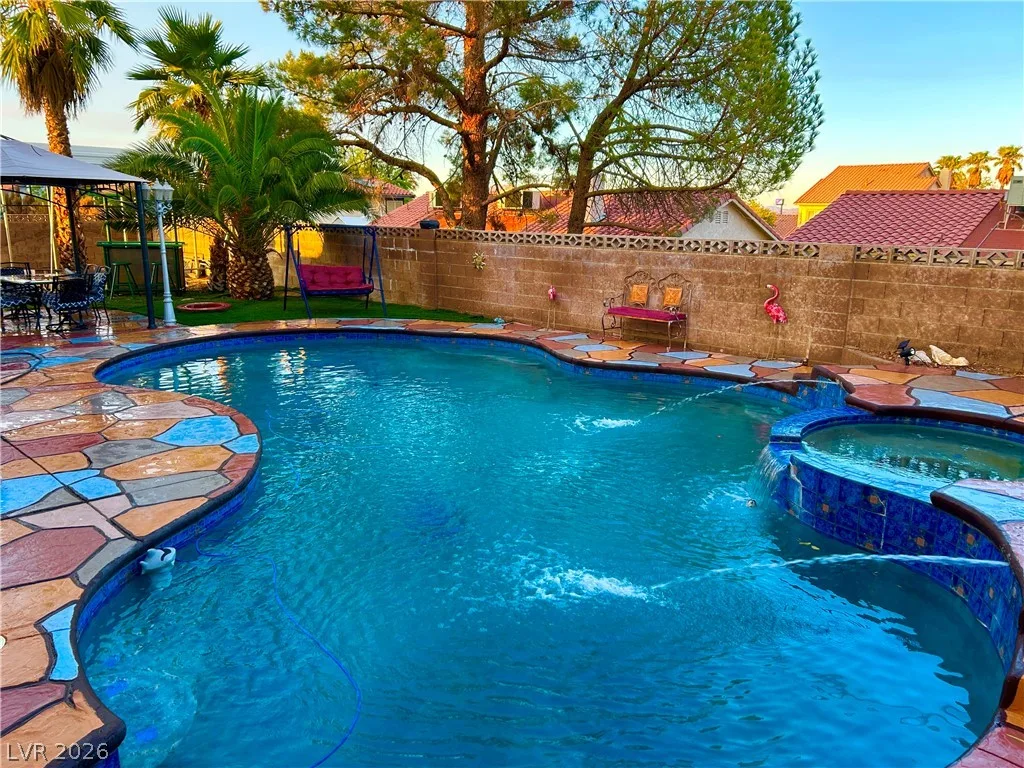 7400 Amigo Street — photo 1