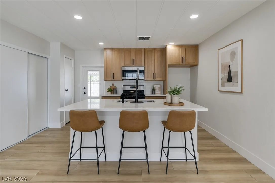 253 Sir Phillip Street — photo 3