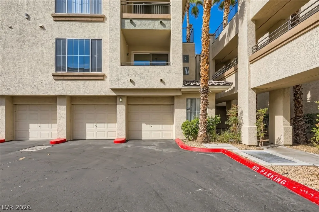 7173 South Durango Drive 212 — photo 4