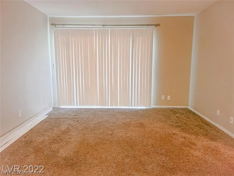 1455 East Katie Avenue E14 — photo 2